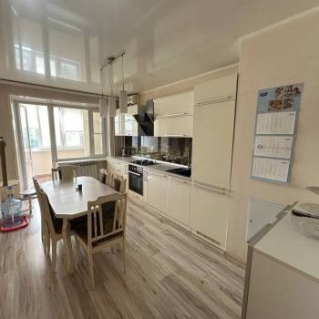 Сдается Многокомнатная квартира, 87 м²