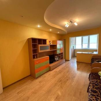 Сдается Многокомнатная квартира, 87 м²