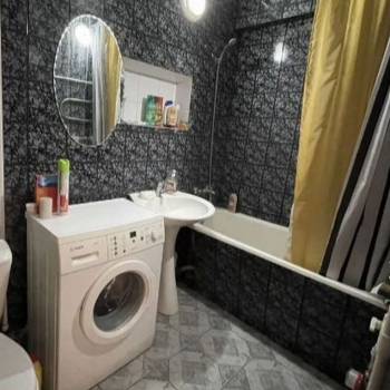 Сдается 1-комнатная квартира, 38 м²