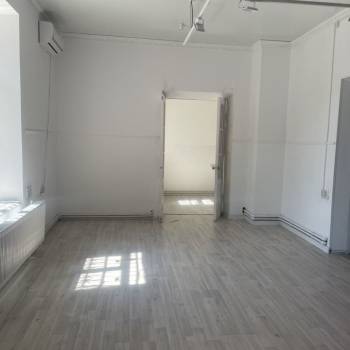 Сдается Нежилое помещение, 81,7 м²