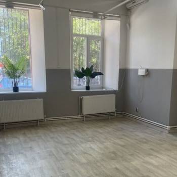 Сдается Нежилое помещение, 81,7 м²