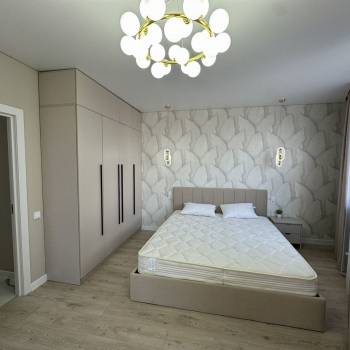 Сдается 2-х комнатная квартира, 65 м²