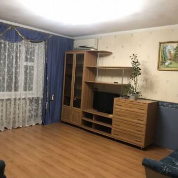 Сдается 2-х комнатная квартира, 60 м²
