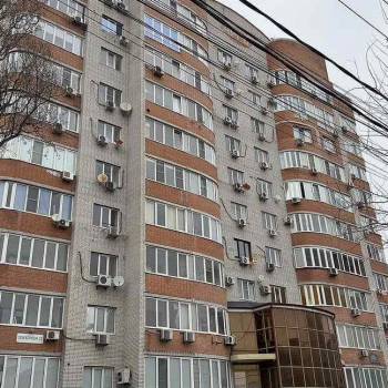 Сдается 1-комнатная квартира, 53 м²