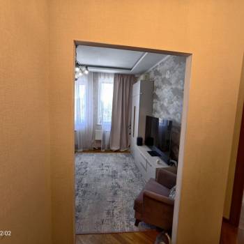 Продается 1-комнатная квартира, 35 м²