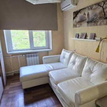 Продается Многокомнатная квартира, 59,5 м²