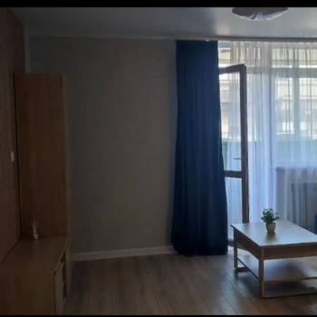 Сдается 1-комнатная квартира, 40 м²