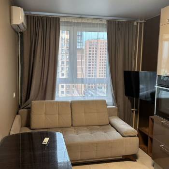 Продается 1-комнатная квартира, 37,3 м²