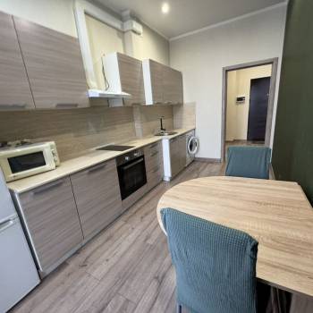Сдается 1-комнатная квартира, 45 м²