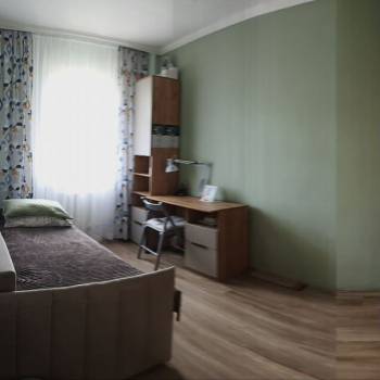 Продается Многокомнатная квартира, 68 м²