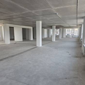 Сдается Нежилое помещение, 420 м²