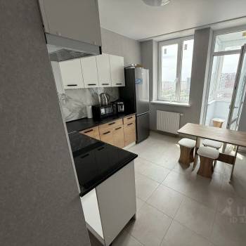 Сдается 1-комнатная квартира, 37 м²