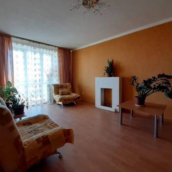Сдается Многокомнатная квартира, 76 м²