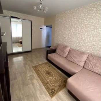 Сдается 1-комнатная квартира, 43 м²