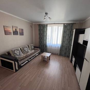 Сдается 2-х комнатная квартира, 55 м²
