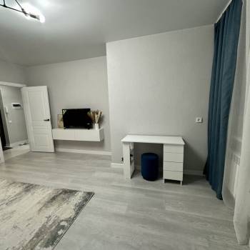 Сдается 1-комнатная квартира, 38 м²