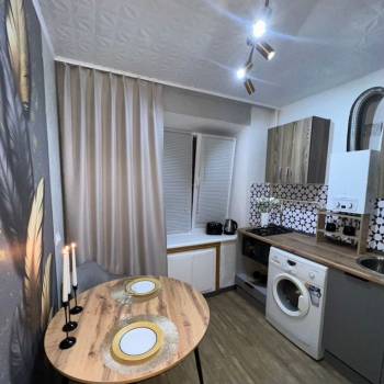 Сдается 1-комнатная квартира, 37 м²