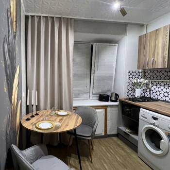 Сдается 1-комнатная квартира, 37 м²