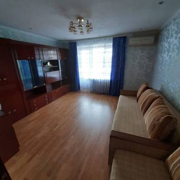 Сдается Многокомнатная квартира, 61 м²
