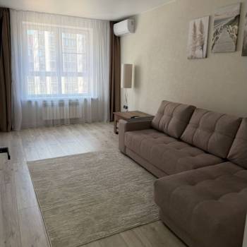 Сдается 1-комнатная квартира, 40 м²