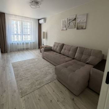 Сдается 1-комнатная квартира, 40 м²