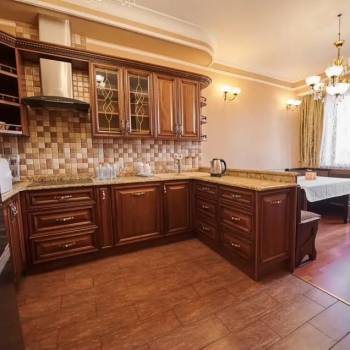 Сдается Многокомнатная квартира, 140 м²