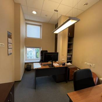 Сдается Офис, 611 м²