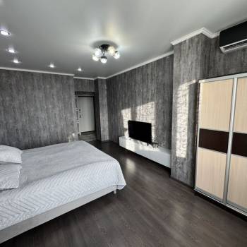 Продается 1-комнатная квартира, 42,1 м²