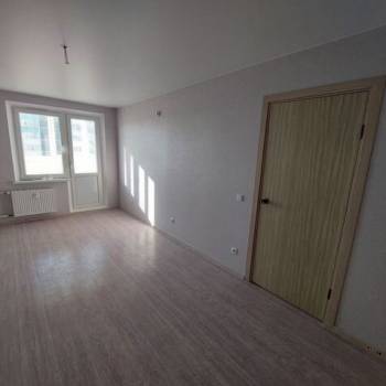 Продается 1-комнатная квартира, 42,1 м²