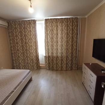 Продается 1-комнатная квартира, 27 м²