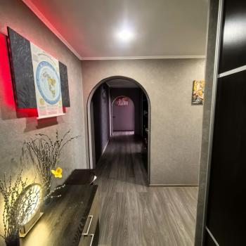 Продается 3-х комнатная квартира, 83,8 м²