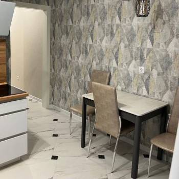 Сдается 1-комнатная квартира, 40,9 м²