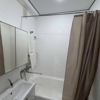 Сдается 2-х комнатная квартира, 45 м²