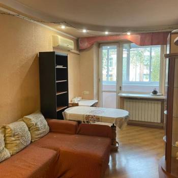 Продается 3-х комнатная квартира, 50,6 м²