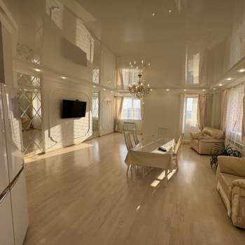Продается 3-х комнатная квартира, 100 м²