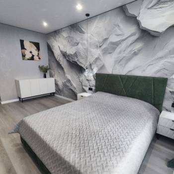 Продается 1-комнатная квартира, 43 м²