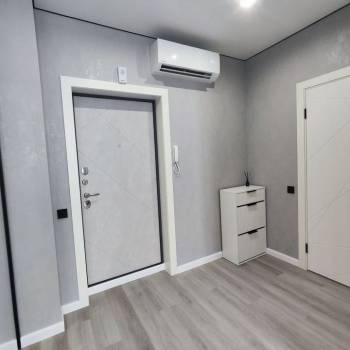 Продается 1-комнатная квартира, 43 м²