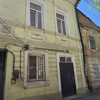 Продается 3-х комнатная квартира, 58 м²