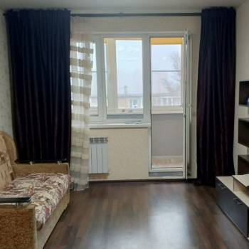 Сдается 1-комнатная квартира, 41 м²