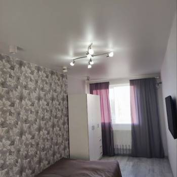 Сдается 1-комнатная квартира, 42 м²