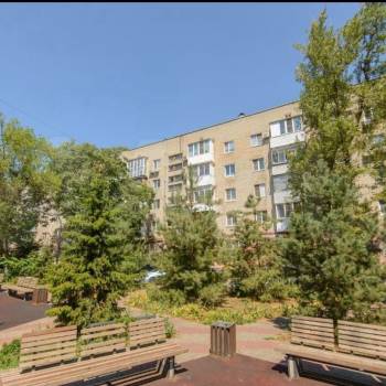 Продается Многокомнатная квартира, 80 м²