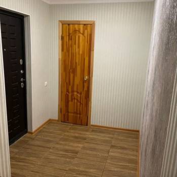 Продается Многокомнатная квартира, 80 м²