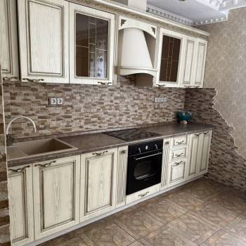 Сдается 2-х комнатная квартира, 77 м²
