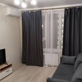 Сдается 1-комнатная квартира, 38 м²