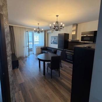 Сдается 2-х комнатная квартира, 58 м²
