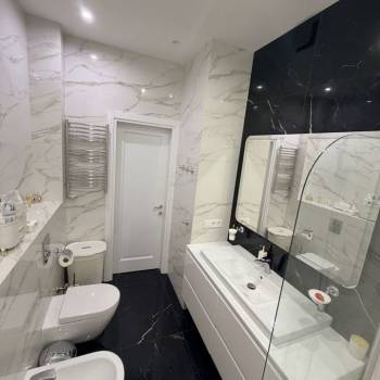 Продается Многокомнатная квартира, 124 м²