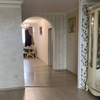 Продается 3-х комнатная квартира, 95 м²