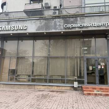 Сдается Нежилое помещение, 240 м²