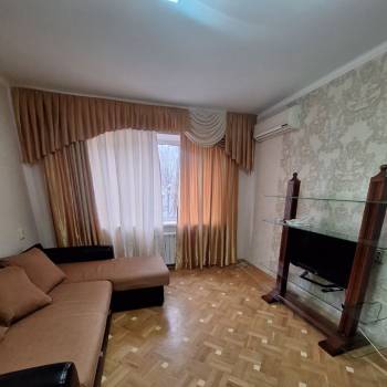 Сдается 2-х комнатная квартира, 60 м²