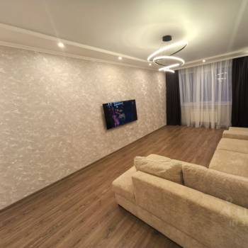 Сдается Многокомнатная квартира, 105 м²